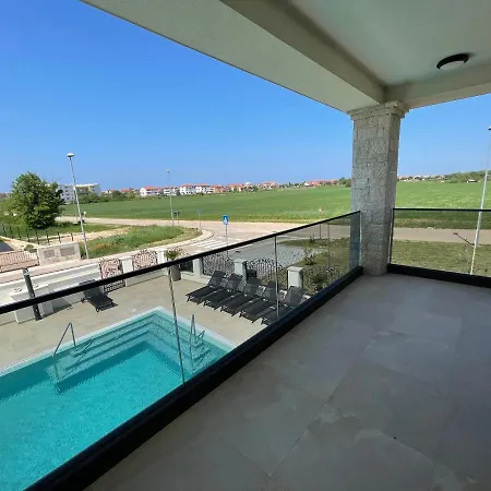 Vila Softic Amra Umag Exteriör bild