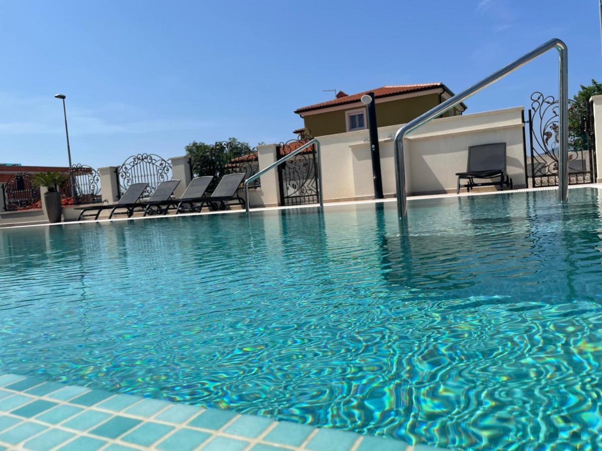Softic Amra * Umag