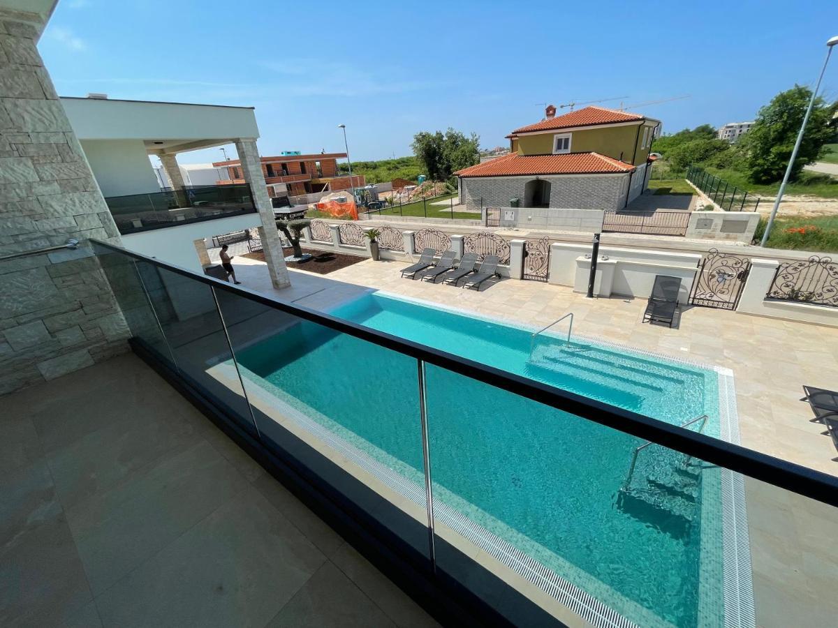 Softic Amra Apartment *